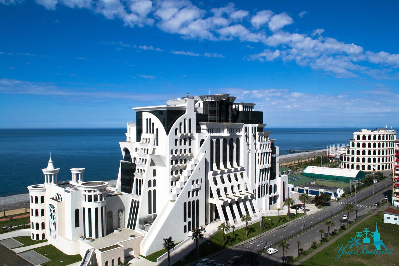 Your Apartments Батумі Екстер'єр фото